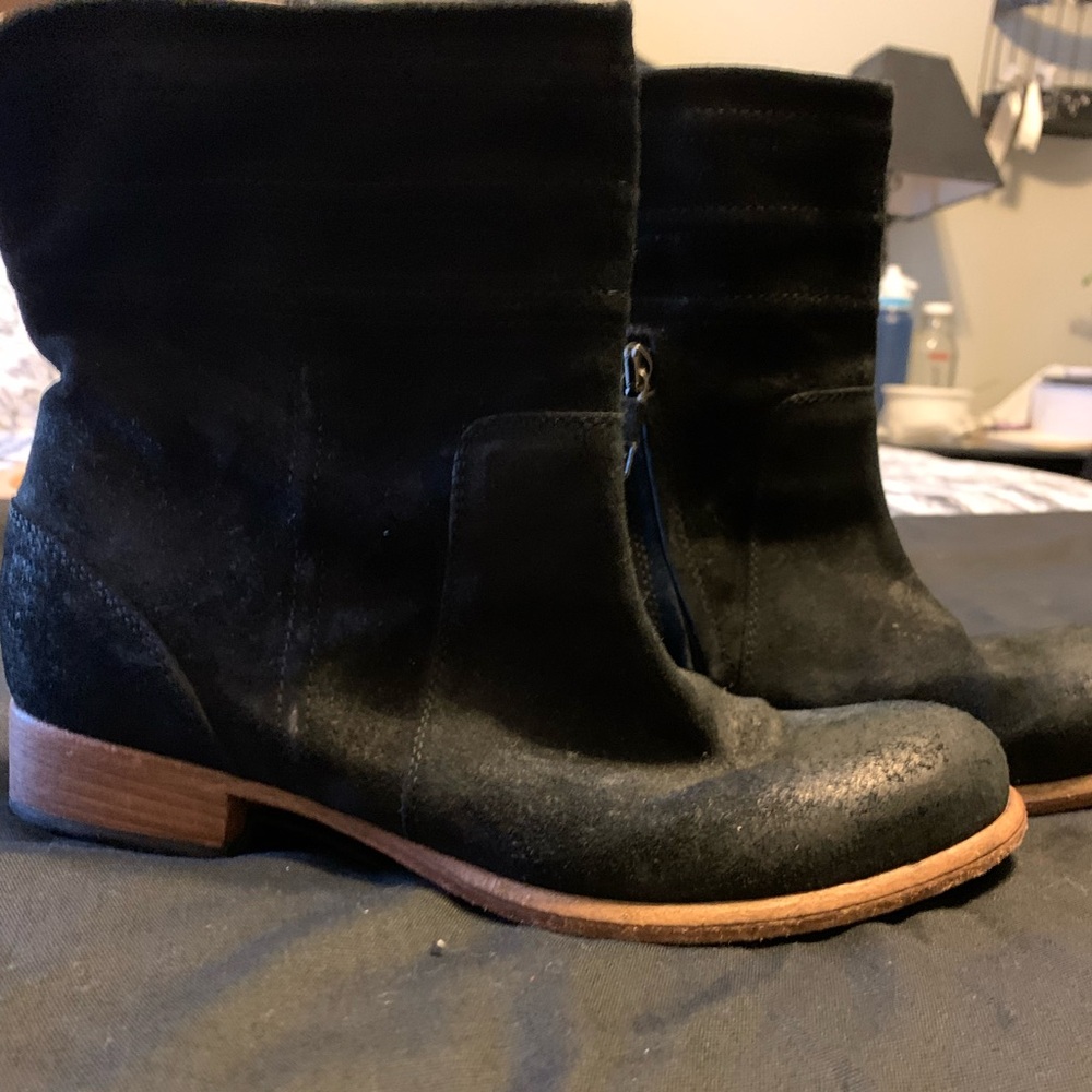 Alberto Fermani Black Suede Boots